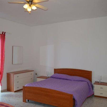 B&B Incantevole Vicolo Piraino Eksteriør billede