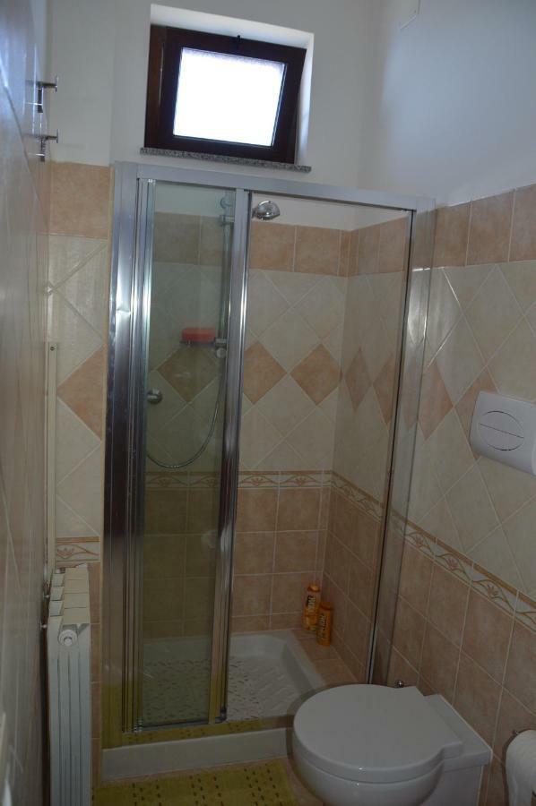 B&B Incantevole Vicolo Piraino Eksteriør billede